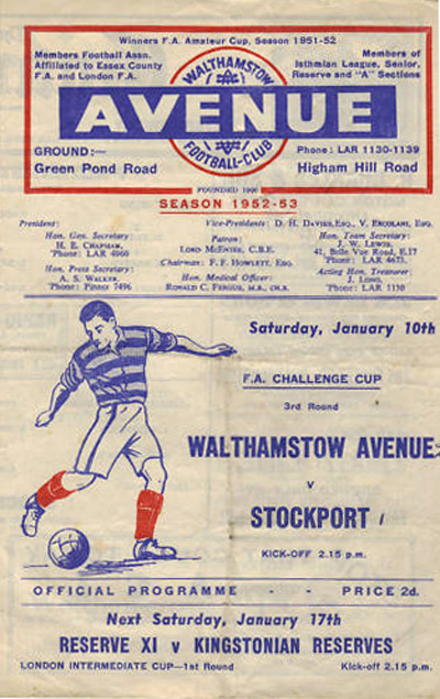 Walthamstow Avenue 2-1 Stockport County programme. F.A. Cup 3rd Round 1952-53.